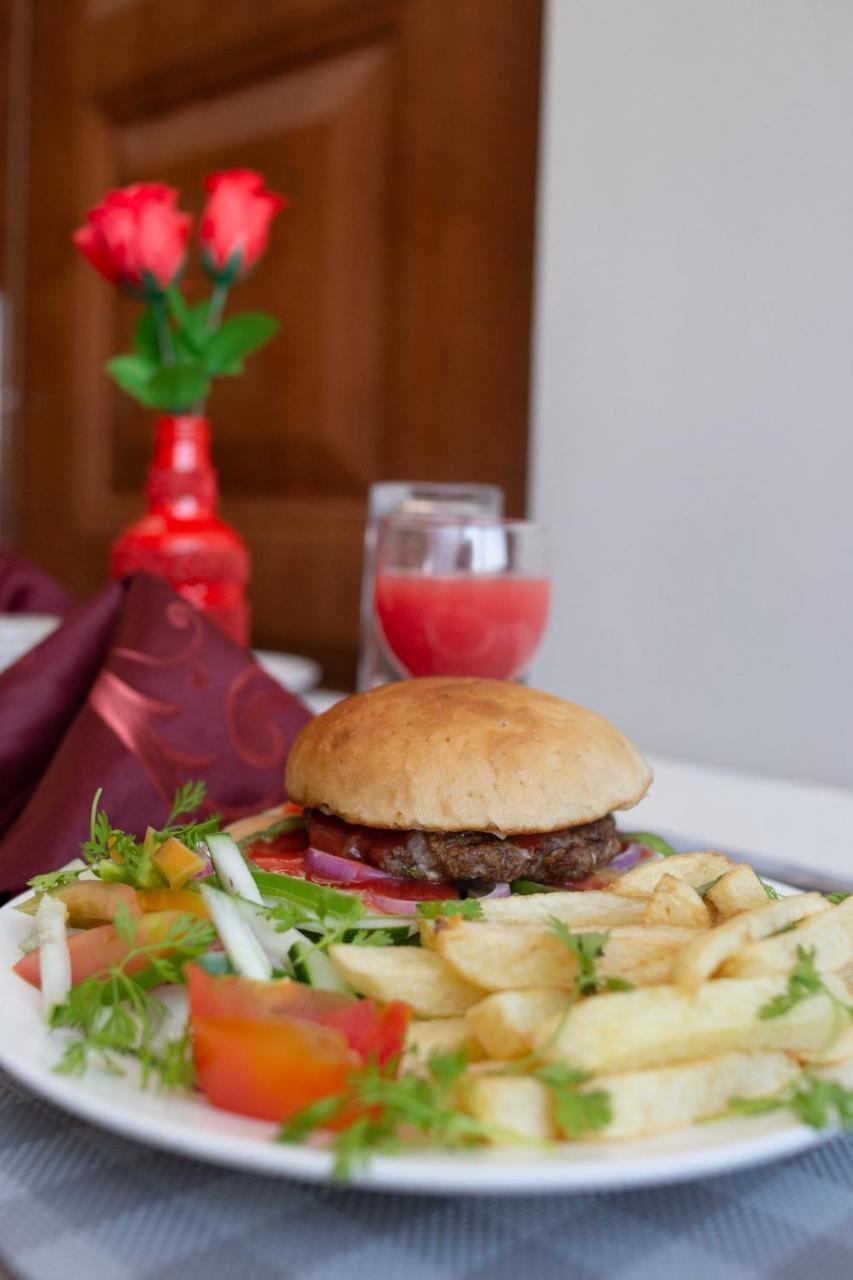 Regency Resort Singida מראה חיצוני תמונה