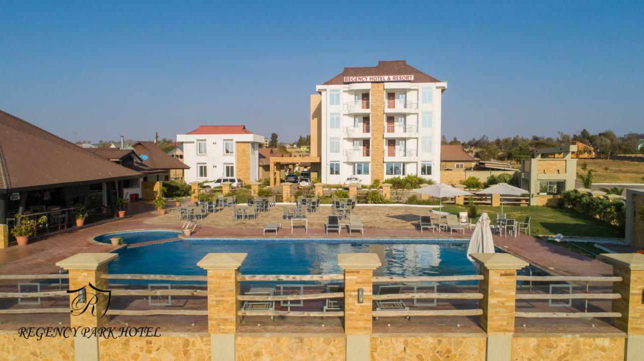 Regency Resort Singida מראה חיצוני תמונה